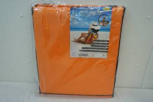 lot 106 image: crane foldable mat