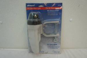 lot 133 image: Attwood bi-color bow light