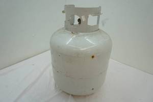 lot 175 image: lp tank