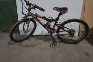 lot 200 image: Gary Fisher speed bike