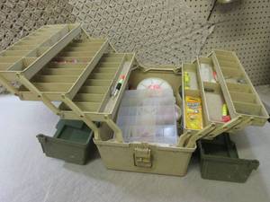 lot 152 image: (F-0) Fishing Tackle Box with Assor...