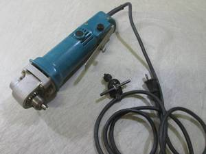 lot 206 image: (B-2) Makita 10mm Angle Drill Works...