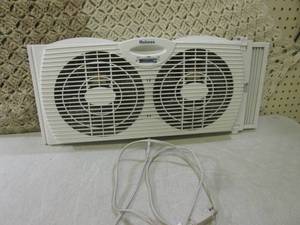 lot 208 image: (C-3) Holmes Dual Window Fan Works...