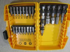 lot 222 image: (EC1) DeWalt Screwdriving Bit Set...