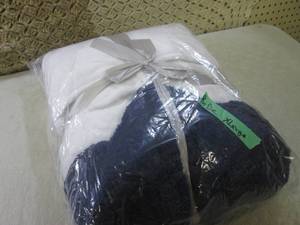 lot 273 image: (CSB) X-Large Robe ...
