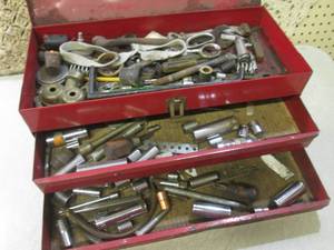 lot 280 image: (EC1) Metal 18 2-Drawer Tool Box w...