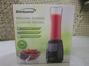 lot 283 image: (BSB) Brentwood Personal Blender...