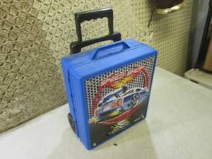 lot 295 image: (BSB) Hot Wheels Speed Shop Car Hol...