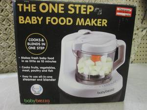 lot 10 image: (BS) The One Step Baby Food Maker ...
