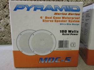 lot 12 image: (BS) Lot of 3 Pyramid 4 100 Watt M...