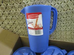lot 47 image: (EW2) 6 Rubbermaid 2.25 Qt Pitchers...