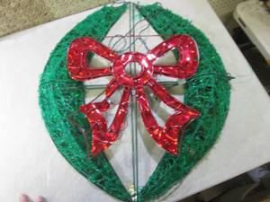lot 50 image: (EW3) Lighted Bow Decor Approx 25 ...