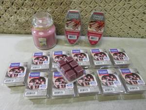 lot 89 image: (BSB) Assorted Scented Wax Cubes an...
