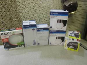 lot 118 image: (EW6) Assorted Light Fixtures...