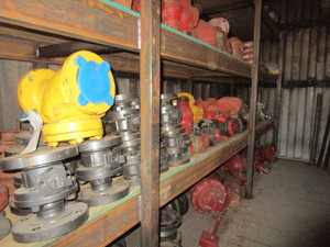 Pipe Valves (see pics)