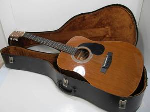 Vintage HARMONY Model H106G Acoustic Guitar wHard Case
