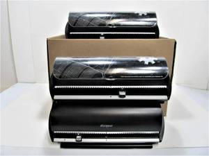 Large Group of DISCGEAR CD or DVD Organizing Catalog System