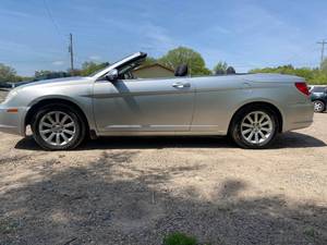 2010 CHRYSLER SEBRING LIMITED ADDITION CONVERTIBLE