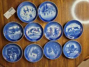 lot 115 image: 10 Royal Copenhagen Annual Plates 1980-1989