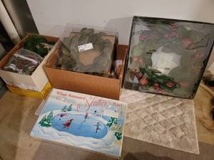 lot 83 image: Big Christmas Lot