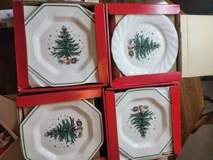 lot 61 image: 4 Nikko 4 Piece Christmastime Play setting Never Used Still In Original Boxes