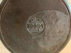 lot 17 image: Assortment of Cast Iron Cookware