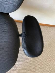 lot 32 image: Black and Gray Upholstered Office Chair