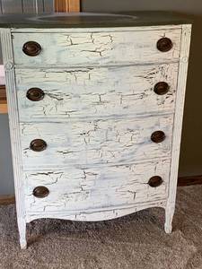 lot 43 image: REPURPOSED WHITE CRACKLE PAINTED DRESSER