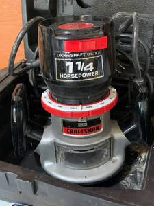 lot 120 image: CRAFTSMAN 1.25 HORSEPOWER ROUTER