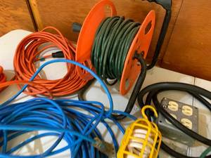 lot 152 image: CORDS GALORE