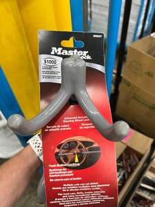 BOX OF ASSORTED TRUCK ACCESSORIES