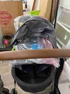 GRACO CAR SEAT AND STROLLER