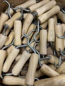 HAND TYING TOOL