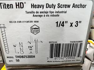 4 BOXES HEAVY DUTY SCREW ANCHOR