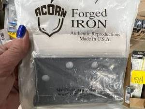 ASSORTED GATE HINGES