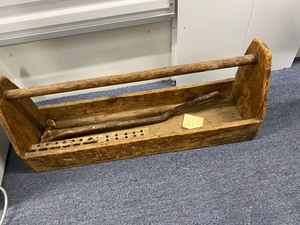 ANTIQUE TOOLBOX WITH VINTAGE CANE