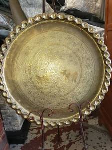 VINTAGE GOLD COLORED TABLE TOP