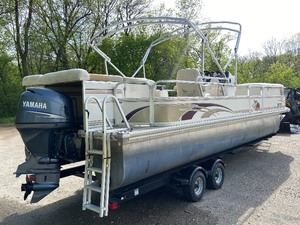 2006 G23 Pontoon Boat, Motor & Trailer
