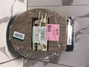 Lot of 2 Round Distressed Wood Closed Front Toilet Seat in Gray by HOME  SOLUTIONS Customer Returns See Pictures