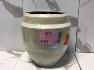 Monroe Large 14 in. x 15 in. Resin Composite Planter by Southern Patio Customer Returns See Pictures