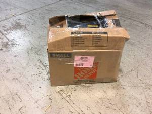 Lot of Assrted Dewalt Portable Power Stations Customer Returns See Pictures