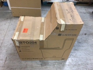 Glacier Bay Watercrest 1-piece 1.11.6 GPF Dual Flush Elongated Toilet in White Open Box See Pics