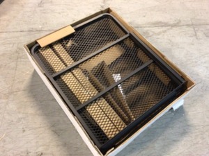 CURT 60 x 24 Black Steel Basket Cargo Carrier (Folding 2 Shank, 500 lbs.) Customer Returns See Pics