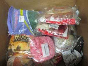 lot 4 image: box of balloons and party supplies ...