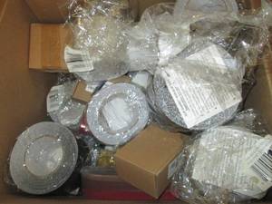 lot 9 image: box of grip tape and more ...