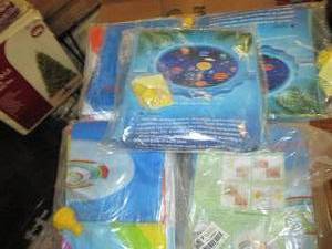 lot 23 image: 5 water splash pads ...