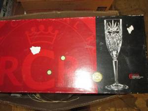 lot 84 image: 6 oasis champagne flutes ...