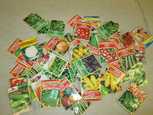lot 258 image: 50 packets of vegetable seeds...