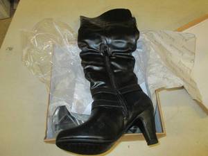 lot 276 image: new bonnibel size 7.5 womens boots ...