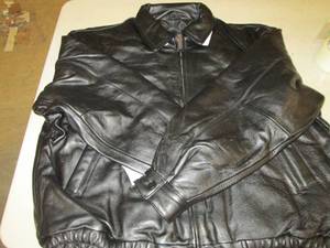 lot 291 image: new canyon outback large leather ja...